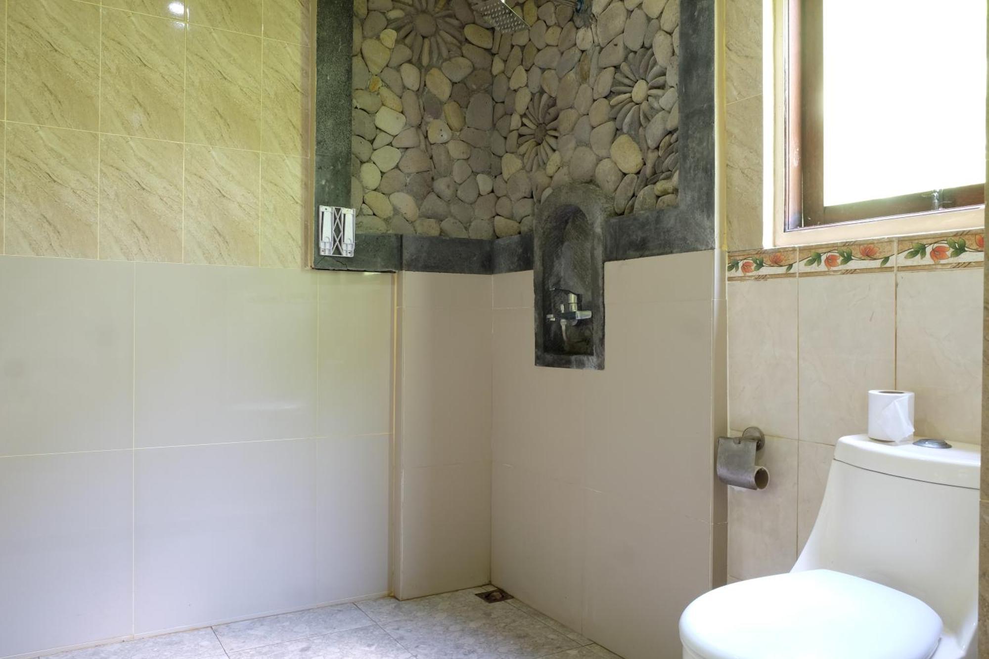 Suastika Guest House Ubud Bagian luar foto