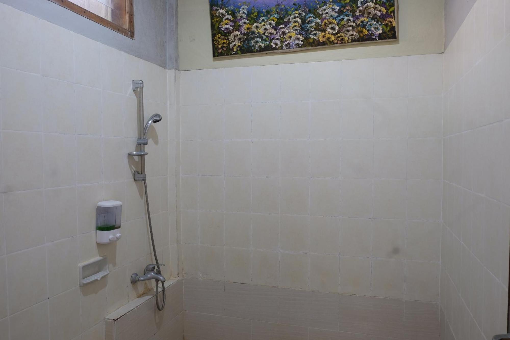 Suastika Guest House Ubud Bagian luar foto