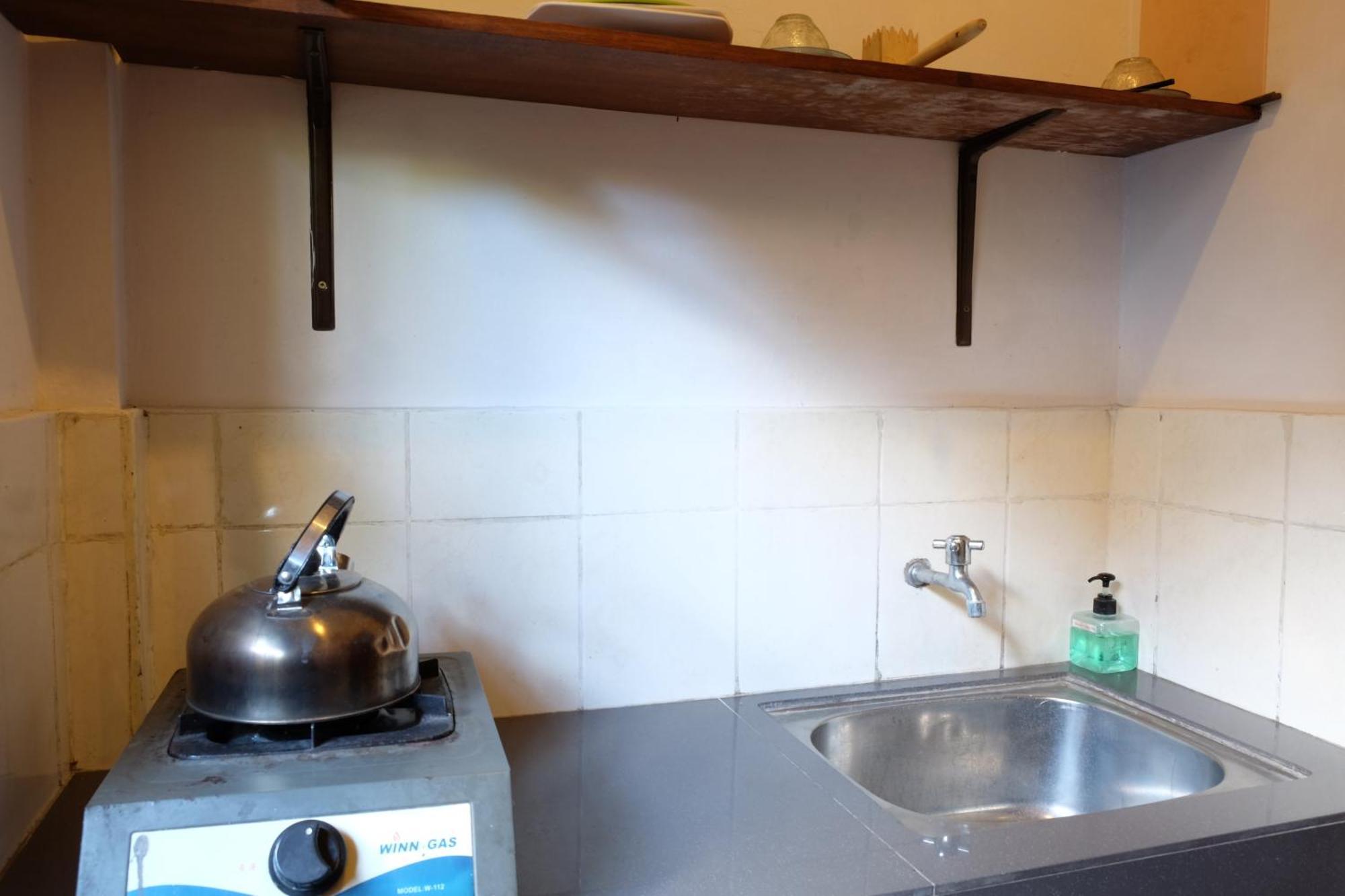 Suastika Guest House Ubud Bagian luar foto